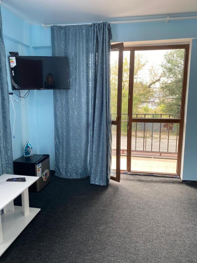 Пана Hotel Alma-Ata Buitenkant foto