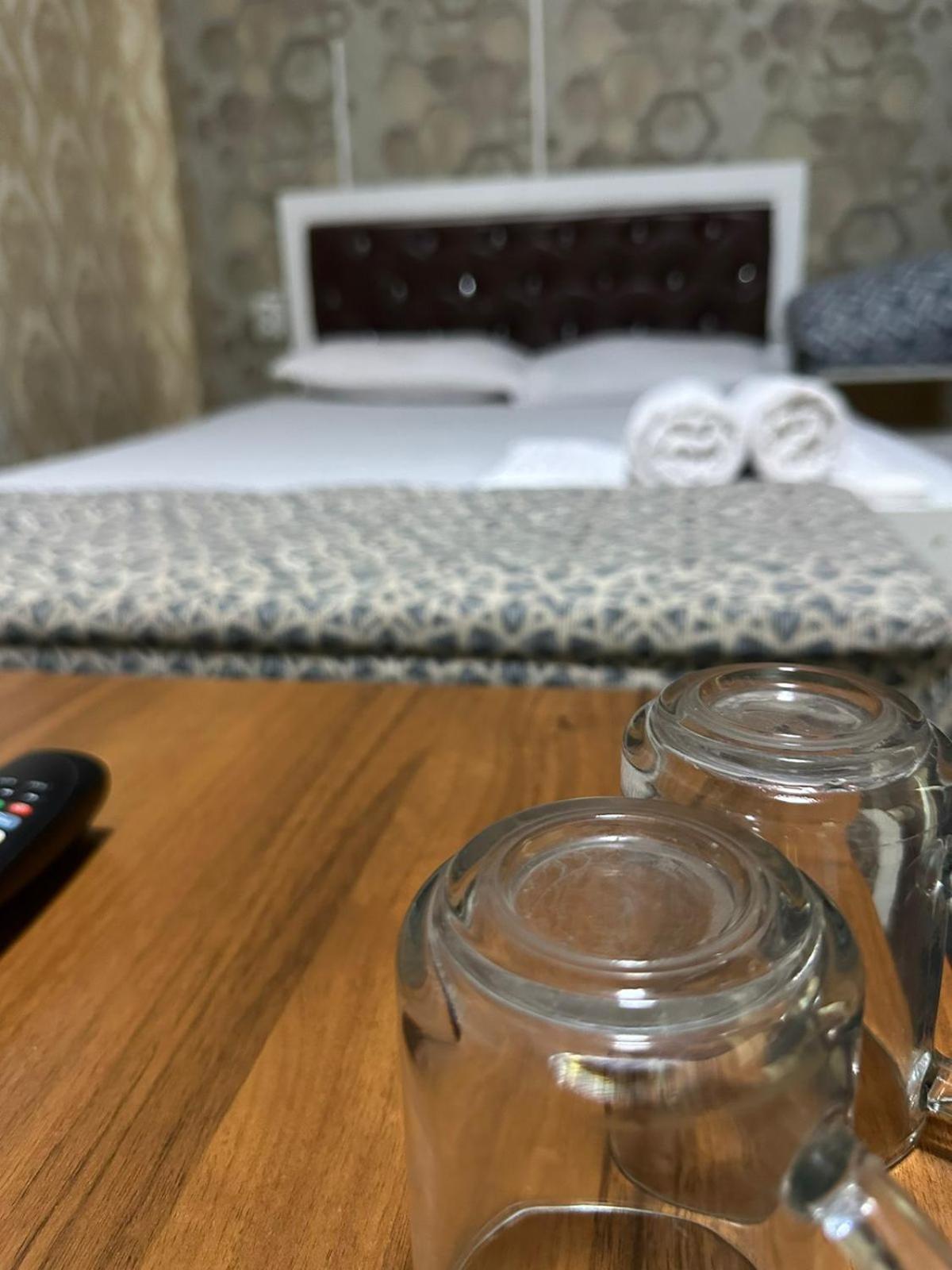 Пана Hotel Alma-Ata Buitenkant foto