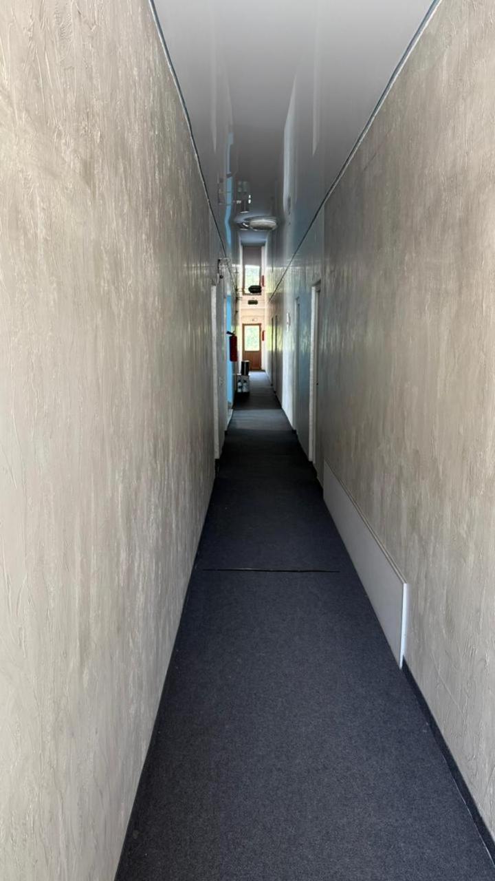 Пана Hotel Alma-Ata Buitenkant foto