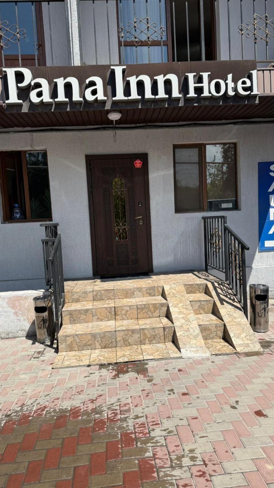 Пана Hotel Alma-Ata Buitenkant foto